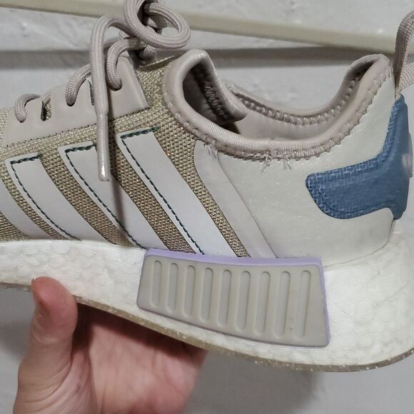 adidas gazelle silver green womens Women's Adidas NMD_R1 W 